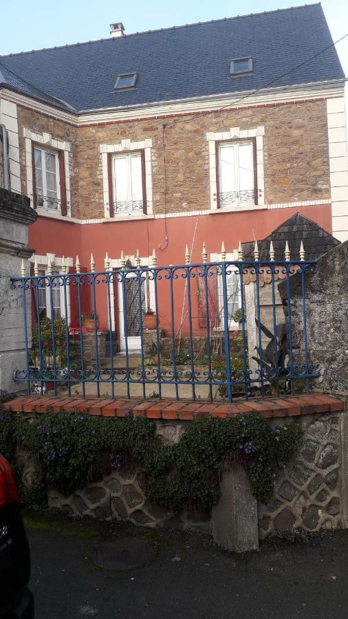 La Villa D Iska Souge-le-Ganelon 외부 사진