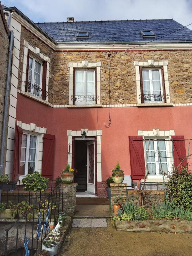La Villa D Iska Souge-le-Ganelon 외부 사진